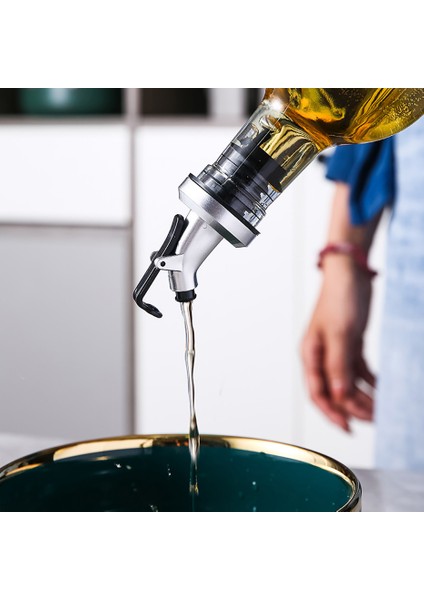 Huni Stili Banyo Gargara Dispenseri Şeffaf Cam Doldurulabilir Ağız Yıkama Nefes Spreyi Depolama Şişesi ile Dekantör Şişe Ağzı Shot Cam Huni (Yurt Dışından) indirimleri