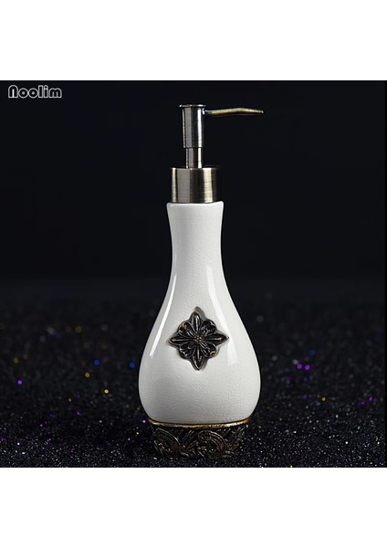 Gümüş-E Tarzı Avrupa Seramik Retro El Yapımı Losyon Dispenseri El Temizleyici Şişe Sabunluk Duş Jeli Şişe Banyo Aksesuarları (Yurt Dışından) fırsatları