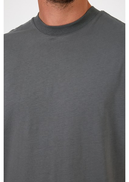 Erkek Bisiklet Yaka Aslan Baskılı T-Shirt 7025 fiyatları