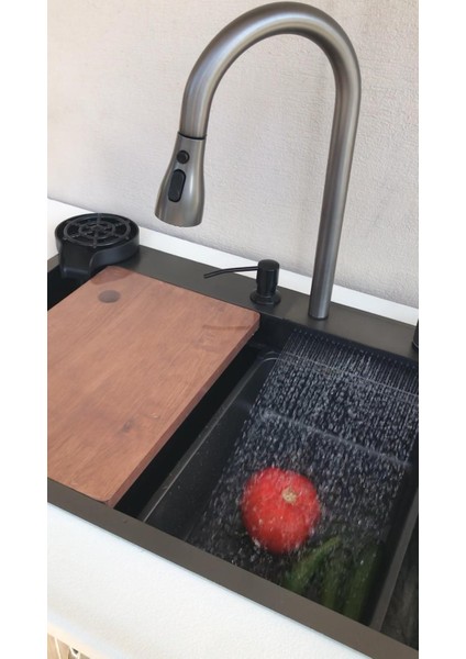 Şelale Mutfak Evye Seti Akıllı Teknolojik Siyah Nano Mutfak Evye Seti modelleri