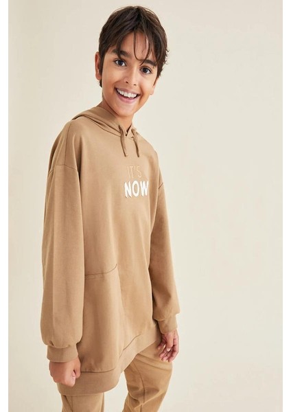 Oversize Kapüşonlu Nakışlı Uzun Kollu Pamuklu Erkek Çocuk Sweatshirt