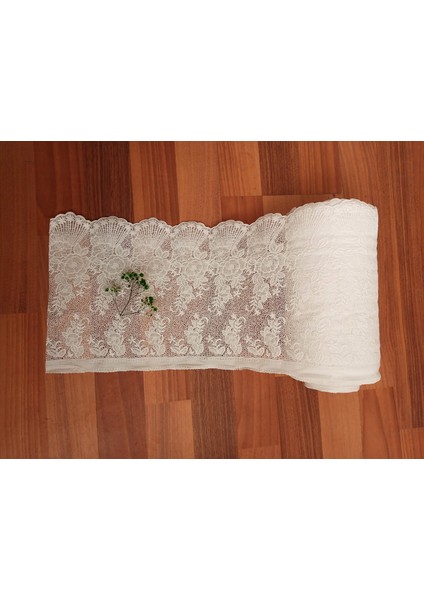Pvc Dantel Raf Dolap ve Çekmece Örtüsü / Ebat: 23 cm x 5 mt - Beyaz