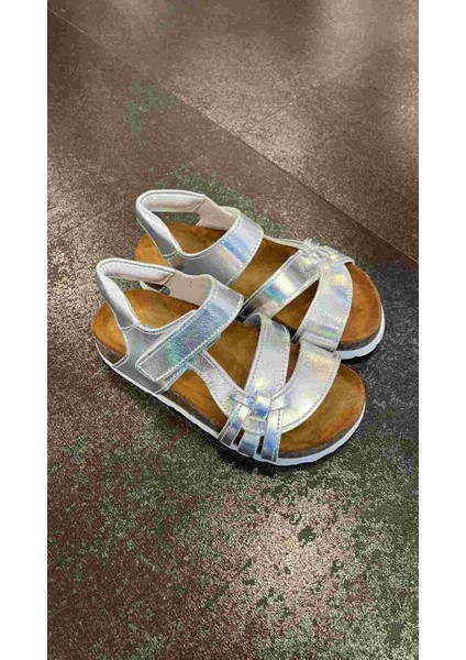 27-36 Numara Mantar Taban Deri Gümüş Hologram Sandalet