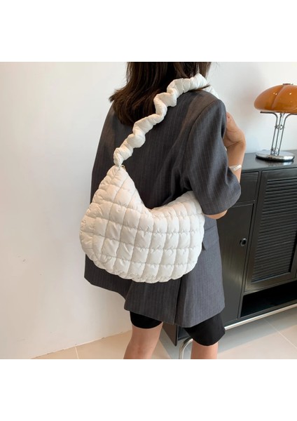 Gri Kadın Kontrol Yastıklı Crossbady Çanta Pileli Kapitone Bulut Omuz Çantası Uzay Pamuk Trend Çanta Moda Büyük Kapasiteli Tote Çanta (Yurt Dışından) fırsatları