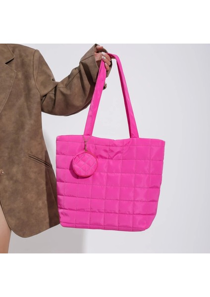 Gül Kırmızı Uzay Yastıklı Kadın Omuz Çantaları Kış 2023 Için Büyük Kapasiteli Siyah Çanta Tasarımcısı Kapitone Naylon Pamuk Sıcak Tote Katı (Yurt Dışından) indirimleri