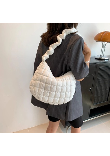 Beyaz Pileli Kapitone Bulut Tote Çanta Kadın Kontrol Yastıklı Omuz Çantaları Uzay Pamuk Trend Crossbady Çanta Moda Büyük Kapasiteli Çanta (Yurt Dışından) indirimleri