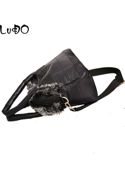 Yağ Yüz Mavi 34X25X14CM Lucdo Marka Lüks Çanta 2022 Yeni Kış Kadın Sıcak Uzay Pamuk Kabuk Çanta Tasarımcısı Tavşan Kürk Çanta Bayan Omuz Çantası (Yurt Dışından) indirimleri