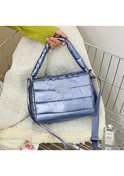 Pic Renk Kırmızı 22.5 10 14.5cm Miyagawa Uzay Pamuk Çanta Crossbody Çanta 2023 Yeni Pamuk Takım Elbise Çanta Çanta Moda Omuz Çantası Kadın Sevimli Parlak Renkli Çanta (Yurt Dışından) modelleri