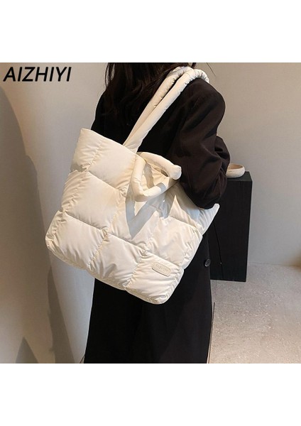 Gümüş Pamuk Yastıklı Omuz Çantası Kadınlar Için Kabarcıklar Çanta Üst Kolu Çanta Kış Kapitone Bulut Tote Çanta Kabarık Işe Gidip Alışveriş Çantaları (Yurt Dışından) fiyatları