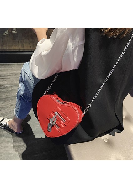 Beyaz Gotik Kalp Bıçak Zincir Kadınlar Için Crossbody Çanta Kız Y2K Rahat Omuz Çantası Tasarımcı Çantalar ve Çanta Yaz Cüzdan Goth (Yurt Dışından) fırsatları