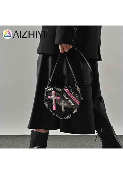 Siyah Kalp Messenger Çanta Gotik Lolita Perçin Çapraz Crossbody Çanta Metal Dekorasyon Pu Deri Retro Tarzı Günlük Seyahat Fotoğrafları Için Sevimli (Yurt Dışından)
