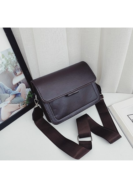 Şarap Kırmızısı Kadın Omuz Çantası 2024 Trend Marka Küçük Kare Çantalar Lüks Tasarım Çanta Moda Messenger Bagstofu Çanta Flip Tote Çanta (Yurt Dışından) fırsatları