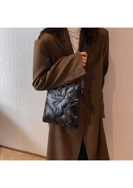 Siyah D Moda Kış Gümüş Uzay Pamuk Yastıklı Omuz Çantaları Kadınlar Için Aşağı Crossbody Messenger Çanta Kabarık Naylon Çanta Bayan Çanta (Yurt Dışından) fiyatları