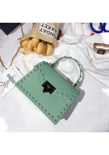 Açık Yeşil Küçük 20X7X14 cm Yüksek Kaliteli Kadın Küçük Pvc Çanta Omuz Çantaları Moda Bayanlar Kadınlar Için Crossbody Çanta Rahat Kadın Perçin Messenger Çanta (Yurt Dışından)