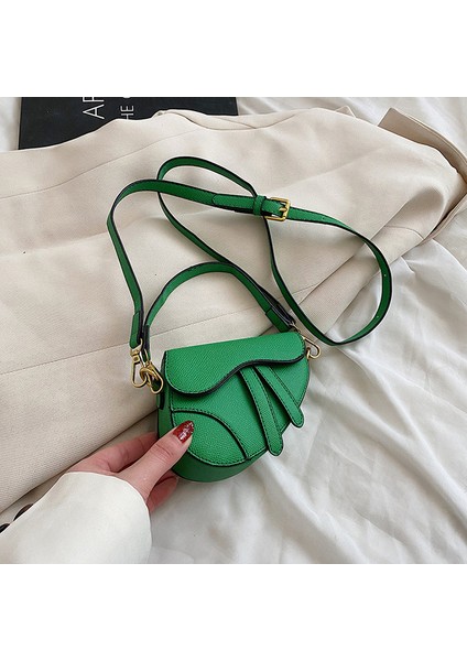 Yeşil 2023 Yarım Daire Eyer Omuz Çantası Crossbody Çanta Niş Tasarım Marka Ayarlanabilir Geniş Askı Kız Çantalar Çanta (Yurt Dışından)