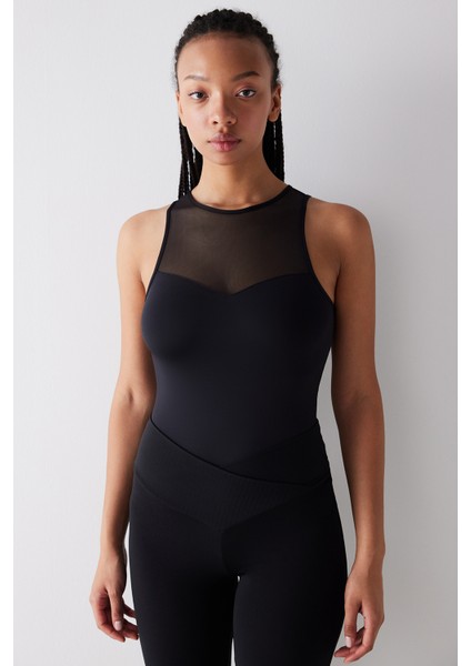 Tül Detaylı Siyah Bodysuit