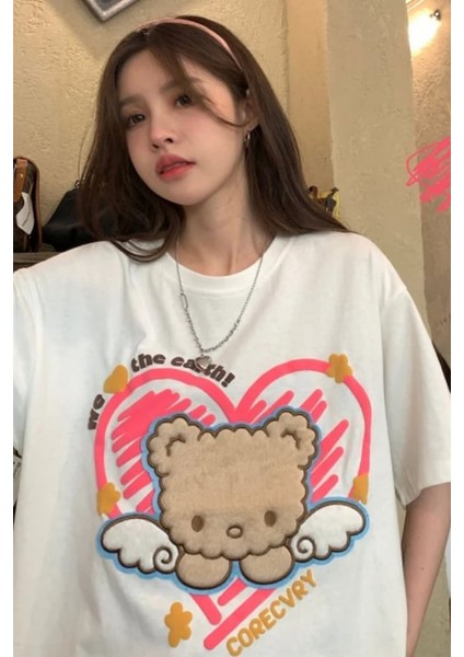 Retro Cute Bear Baskılı Beyaz Oversize T-Shirt fırsatları