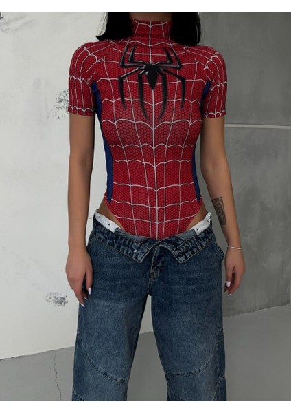 Dijital Baskılı Kısa Kollu Spider Çıtçıtlı Crop Bluz