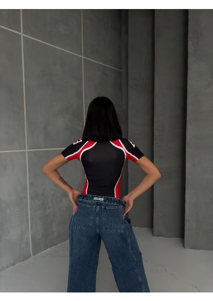 Dijital Baskılı Kısa Kollu Çıtçıtlı Crop Bluz modelleri