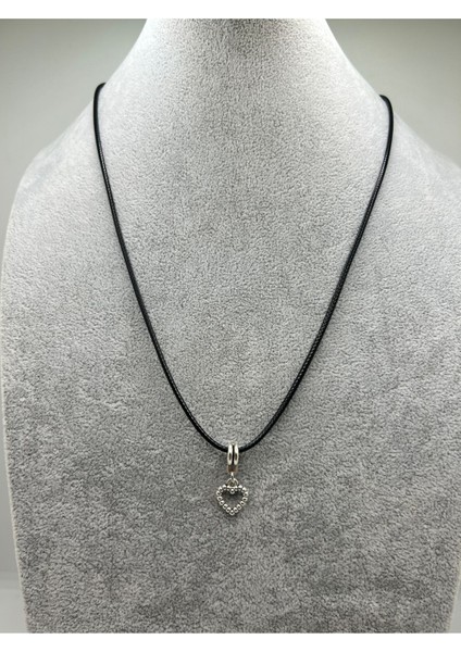 Tanecikli Kalp Kolye