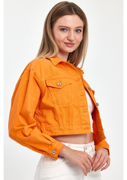 - Kadın Turuncu Crop Ceket modelleri