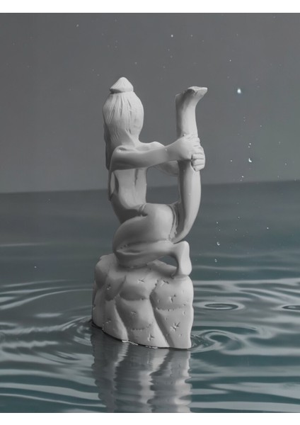 Yoga Guru In Ardha-Dhanurasana Yoga Meditasyon Biblo