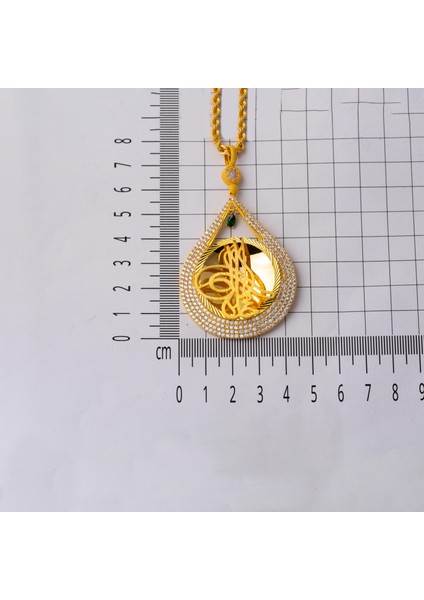 Damla Tuğra Yeşil Taşlı Altın Kolye modelleri
