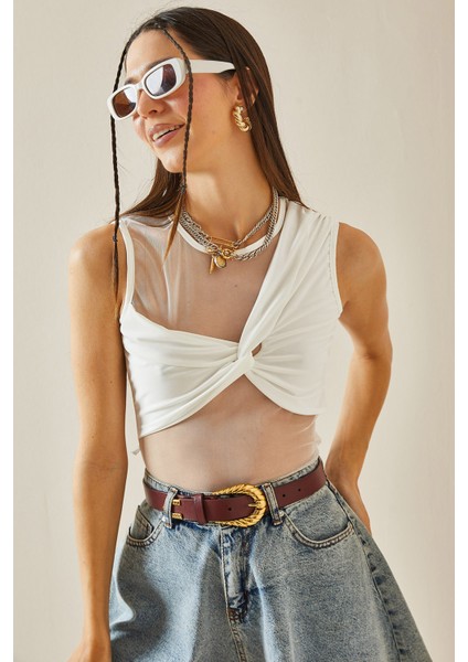 Beyaz Transparan Detaylı Crop Bluz 5YXK2-48609-01