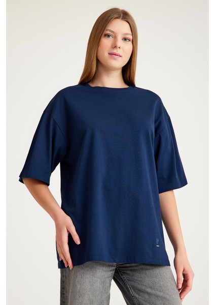 2096_Kısa Kollu Oversize Basic T-shirt