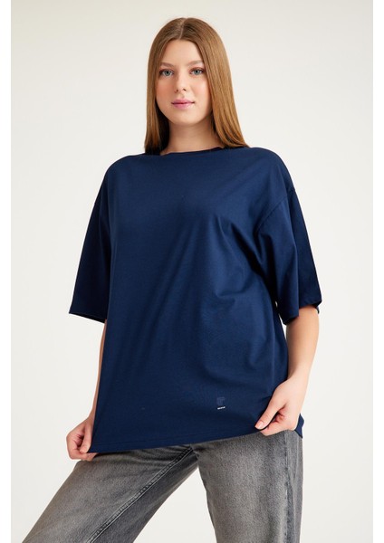 2096_Kısa Kollu Oversize Basic T-shirt