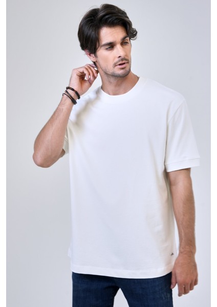 Beyaz Relaxed Fit %100 Pamuk Kısa Kollu Bisiklet Yaka Sweatshirt modelleri