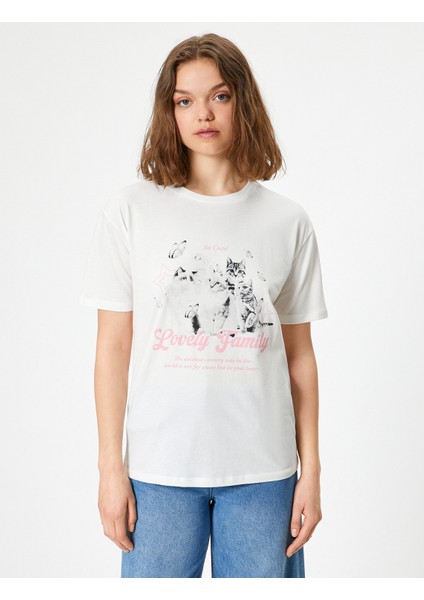 Kedi Baskılı Tişört Bisiklet Yaka Oversize Kısa Kollu Pamuklu modelleri