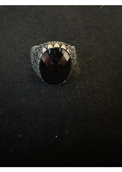 Kırmızı Taşlı Gümüş Yüzük