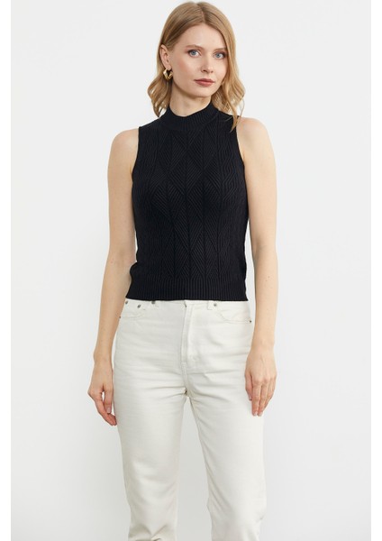 Motifli Dik Yaka Triko Süveter - Siyah