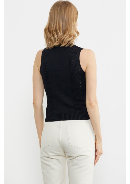 Motifli Dik Yaka Triko Süveter - Siyah fırsatları