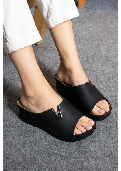 Terlik Hafif Rahat Yumuşak Taban Hafif Topuklu 5,5 cm Anatomik Günlük Kadın Terlik