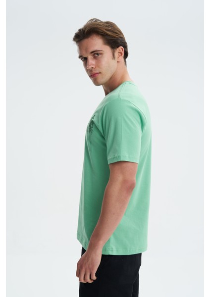 Erkek Regular Fit Bisiklet Yaka Tişört Y27344406701 fırsatları