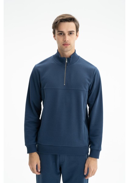 Erkek Regular Fit Şardonsuz 3 iplik Basic Fermuar Cepli Dik Yakalı Yarım Fermuar Sweatshirt K26404626301