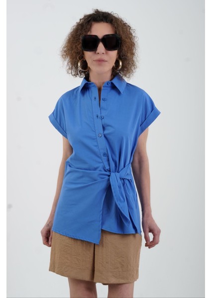 Saks Mavi Önden Bağlamalı Gömlek fırsatları