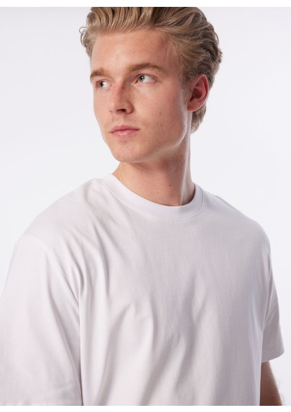Bisiklet Yaka Düz Beyaz Erkek T-Shirt DT10707_RELAXED Fit Beyaz Erkek T-S fiyatları