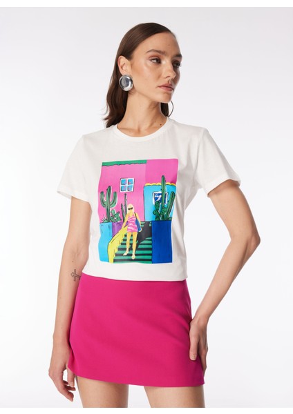 Bisiklet Yaka Baskılı Kırık Beyaz Kadın T-Shirt F4SL-TST0216 modelleri