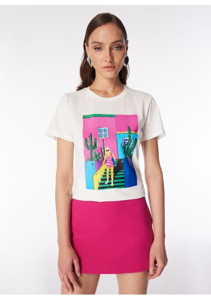 Bisiklet Yaka Baskılı Kırık Beyaz Kadın T-Shirt F4SL-TST0216 fırsatları