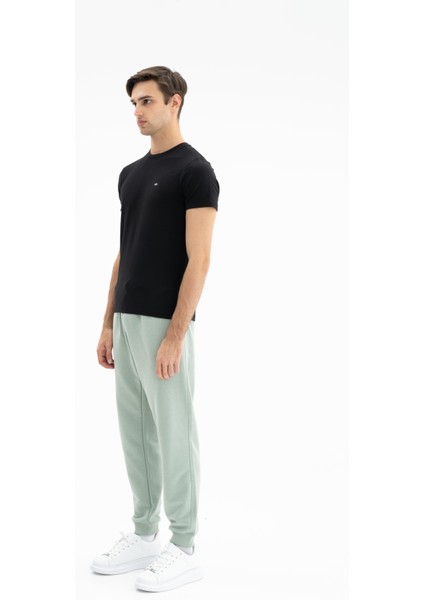 Erkek Regular Fit Şardonsuz 3 İplik Basic Lastikli Paçalı Eşofman Altı K26174680601
