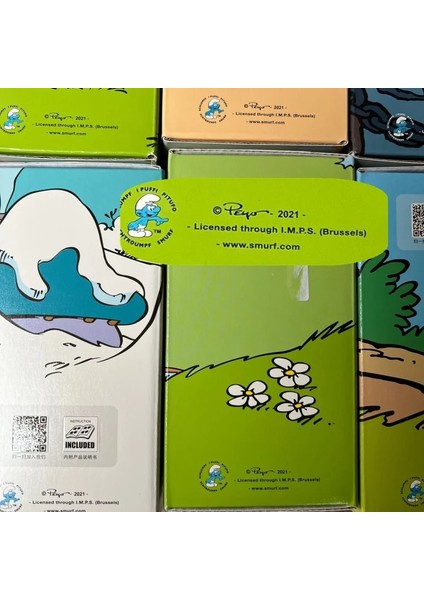 NO.18352 Stili Kutu Yok Karikatür Şirinler Mini Bloklar Küçük Tuğlalar Anime Yapı Koleksiyonu Oyuncak Juguetes Müzayede Figürü Çocuklar Hediyeler Kız Mevcut Doğum Günü (Yurt Dışından) indirimleri