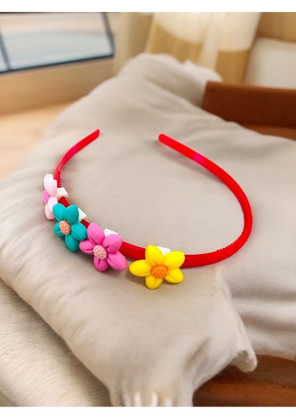 Çocuk Çiçek Figürlü Parlak Yeni Sezon Taç