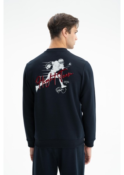 Erkek Basic Regular Fit Şardonsuz 3 İplik Bisiklet Yaka Sweatshirt K26124601301