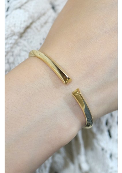 Tasarım Kelepçe 14 Ayar AT06308