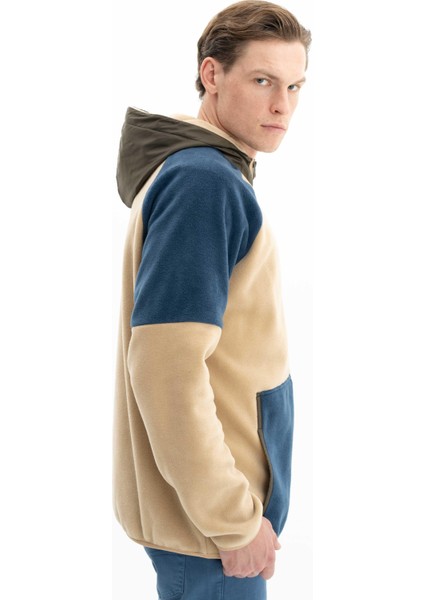 Erkek Basic Regular Fit Kapüşonlu Kanguru Cepli Tüy Bırakmayan Softech Polar Tam Fermuarlı Sweatshirt K26324674301