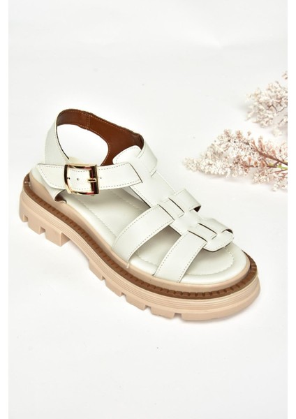 S437302009 Beyaz Kalın Tabanlı Kadın Sandalet modelleri
