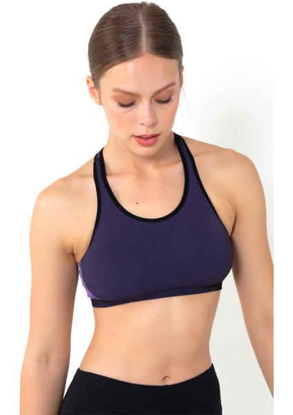 Pedsiz ve Kapsız Seamless Spor Sütyeni – Orta Destekli, Nefes Alabilen, %53 Polyamid, %36 Polyester, %11 Elastan modelleri